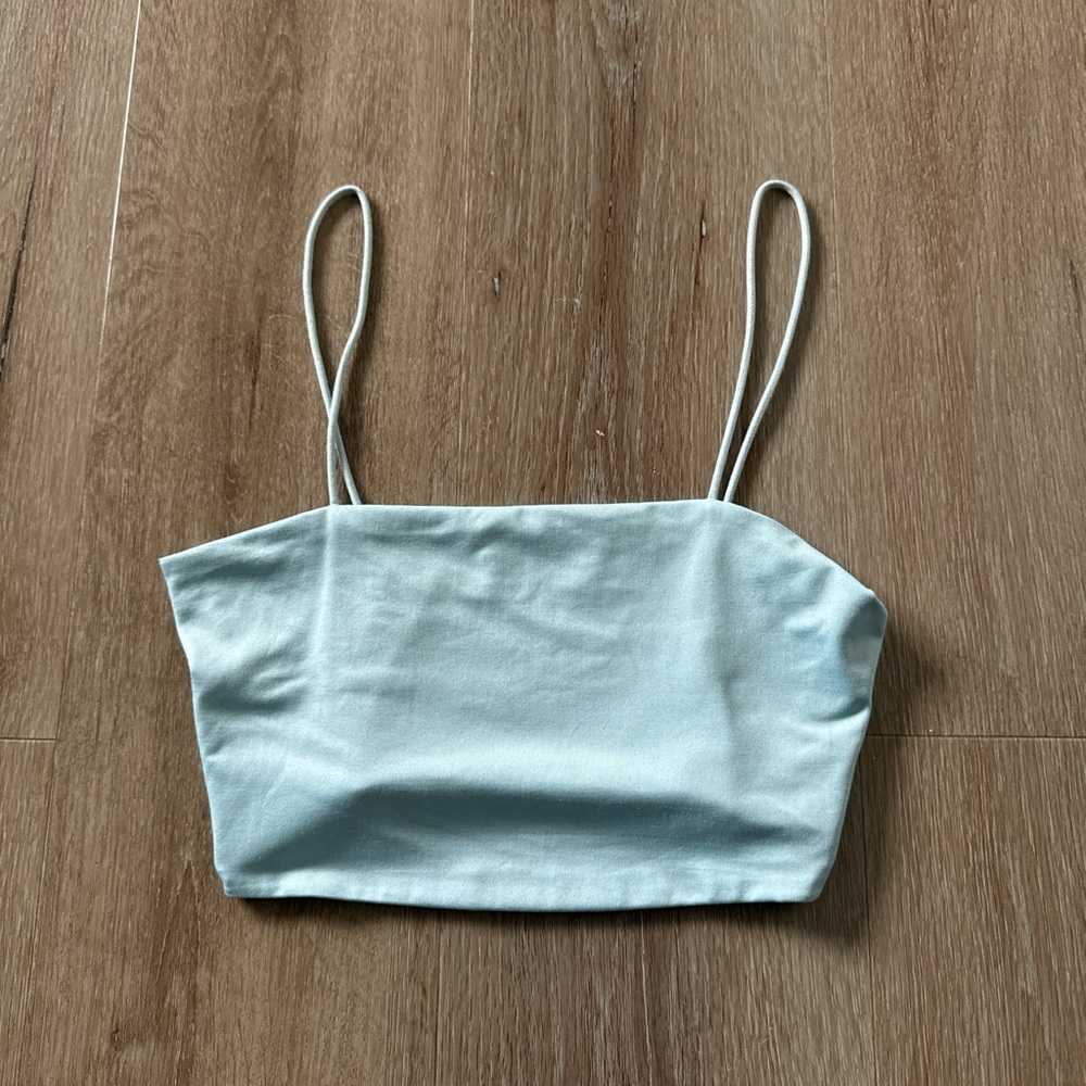 Blue cropped tank top